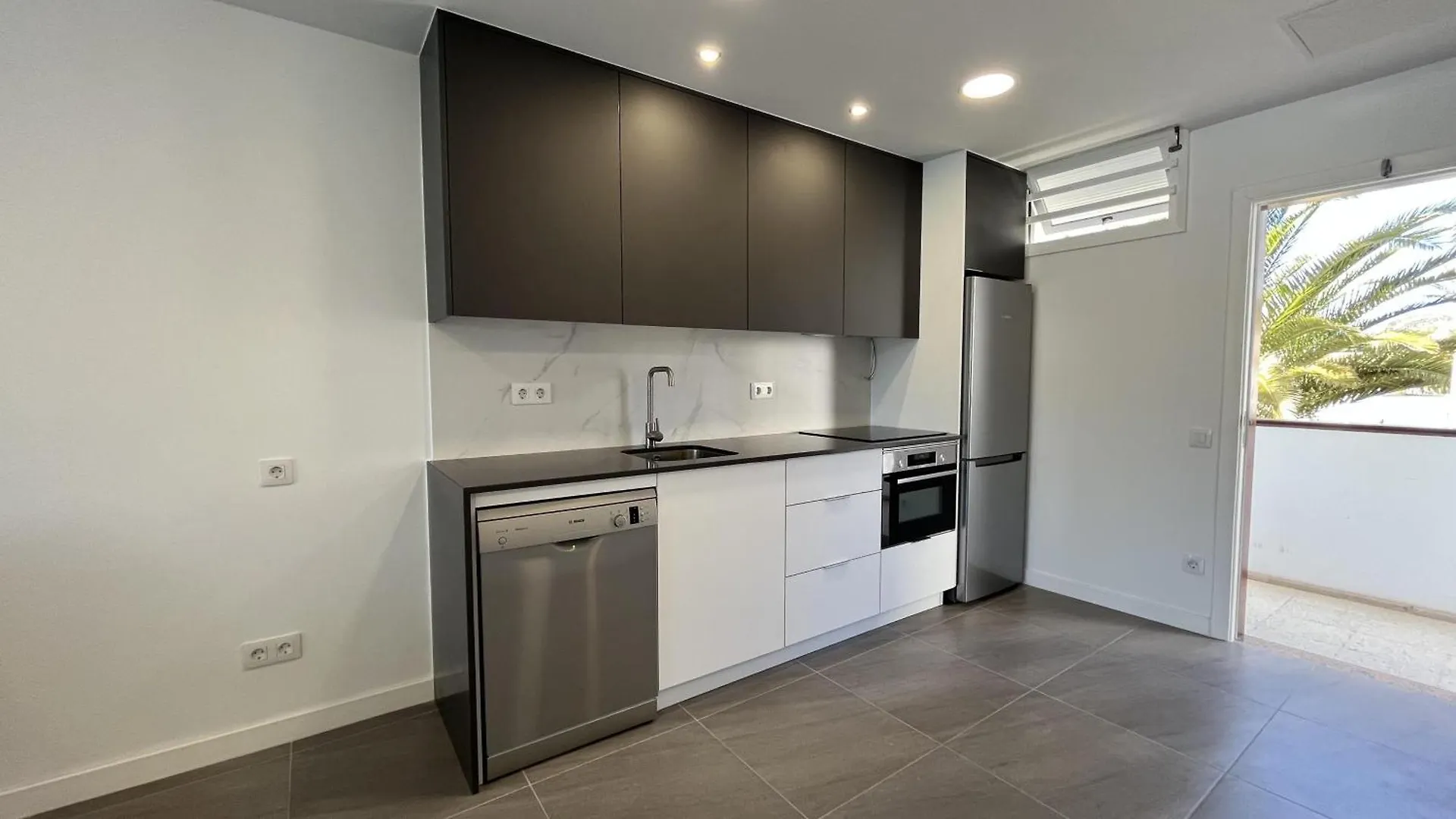 Renovated Apartment By The Beach And Yumbo Centre Maspalomas  0*, Maspalomas (Gran Canaria)