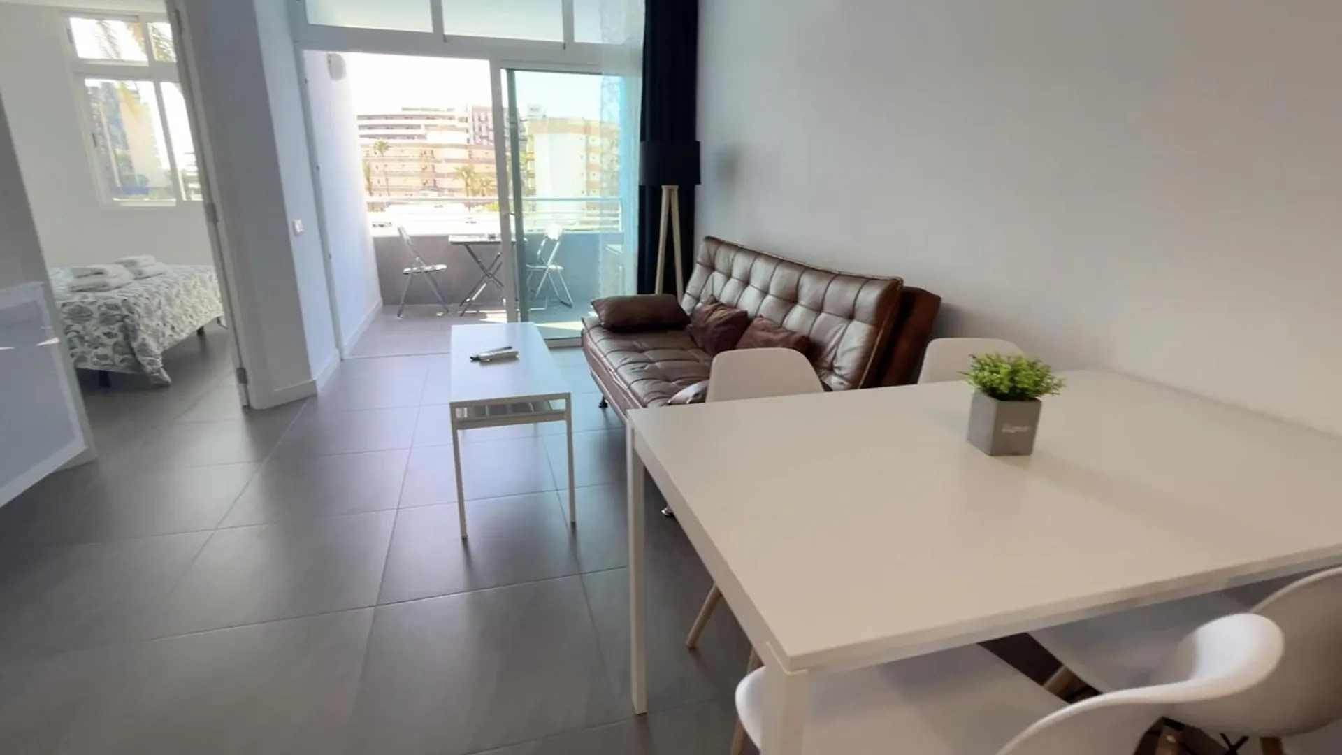 Renovated Apartment By The Beach And Yumbo Centre Maspalomas