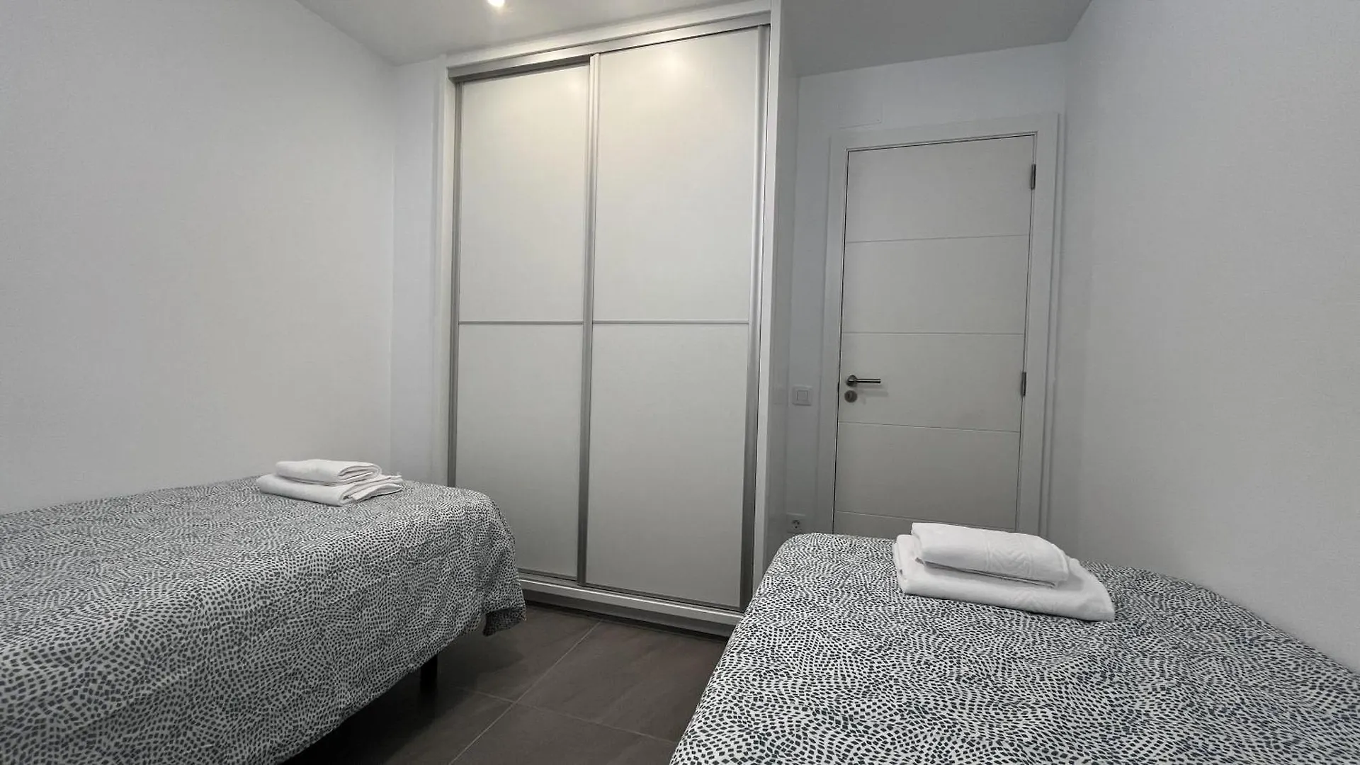 Renovated Apartment By The Beach And Yumbo Centre Maspalomas  0*, Maspalomas (Gran Canaria) Spain